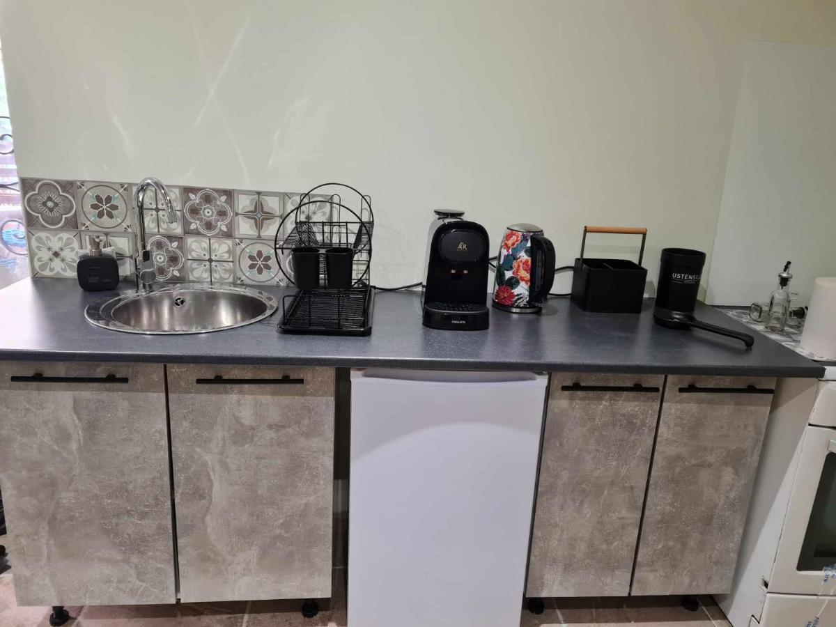 Chez Karine - Appartement Lédenon Extérieur photo